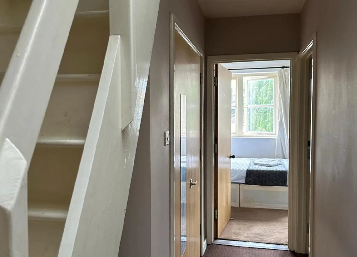 Homestay Luxury Room In Central London!6 Bedroom With 2 Bath & Separate Wc! United Kingdom